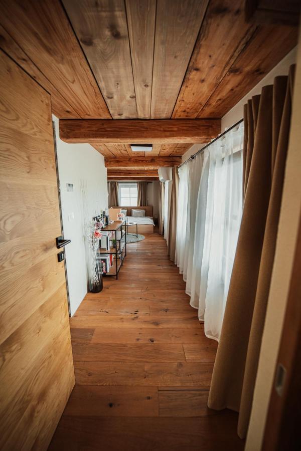 Ferienwohnung Kocbek Since 1929 Sveti Jurij ob Scavnici Exterior foto