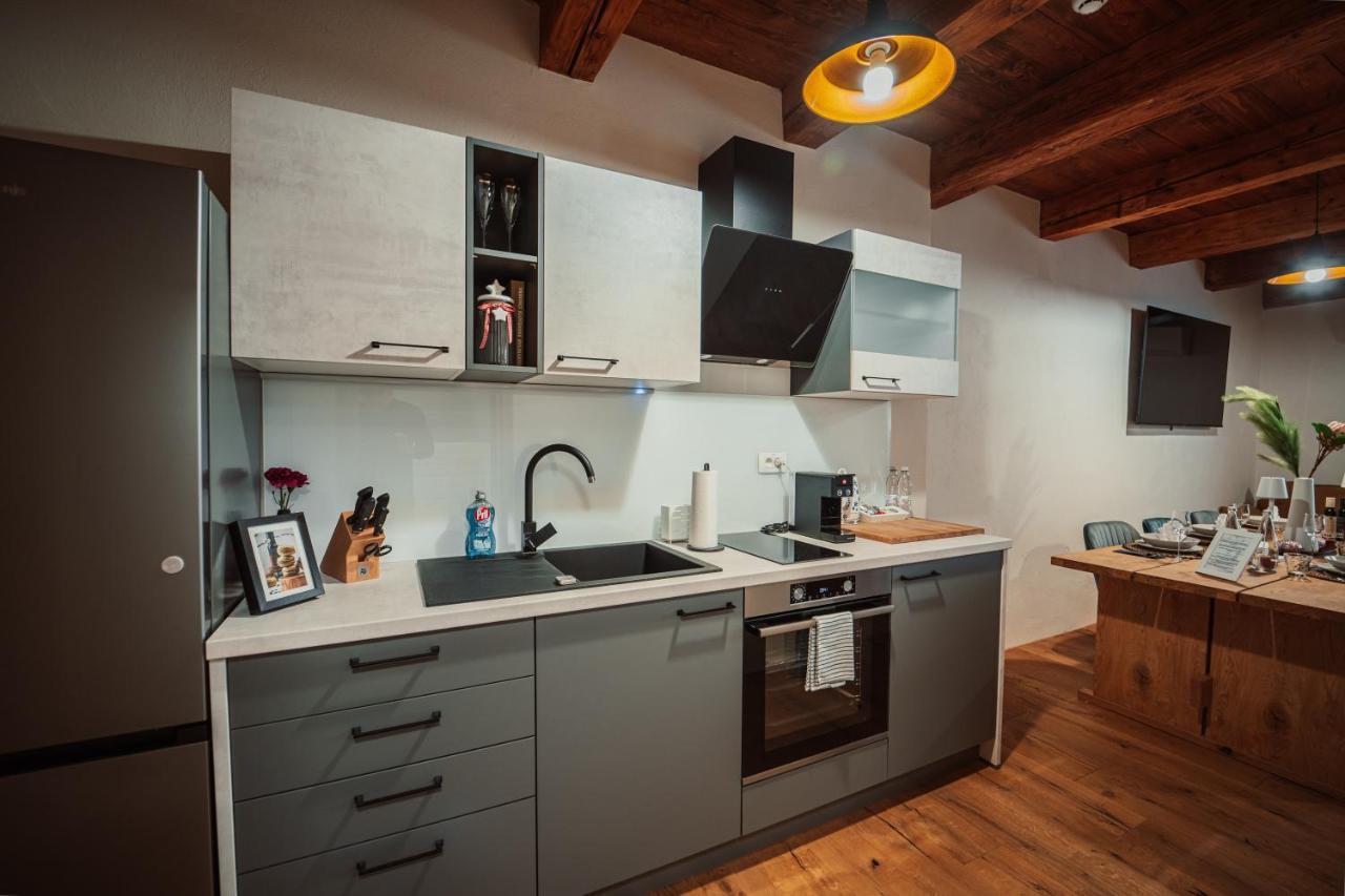 Ferienwohnung Kocbek Since 1929 Sveti Jurij ob Scavnici Exterior foto