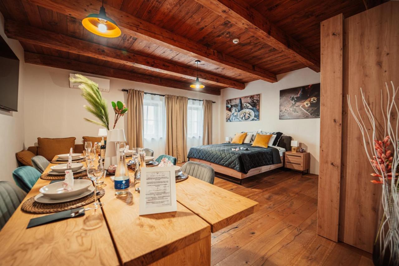 Ferienwohnung Kocbek Since 1929 Sveti Jurij ob Scavnici Exterior foto